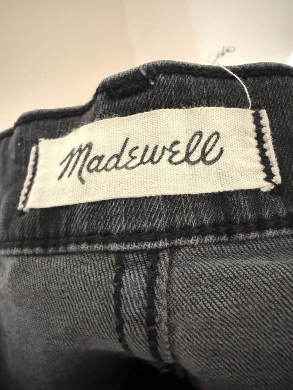 Madewell Cali Demi-Boot Jeans in Lunar Wash Tag Size 27 - Picture 2 of 4